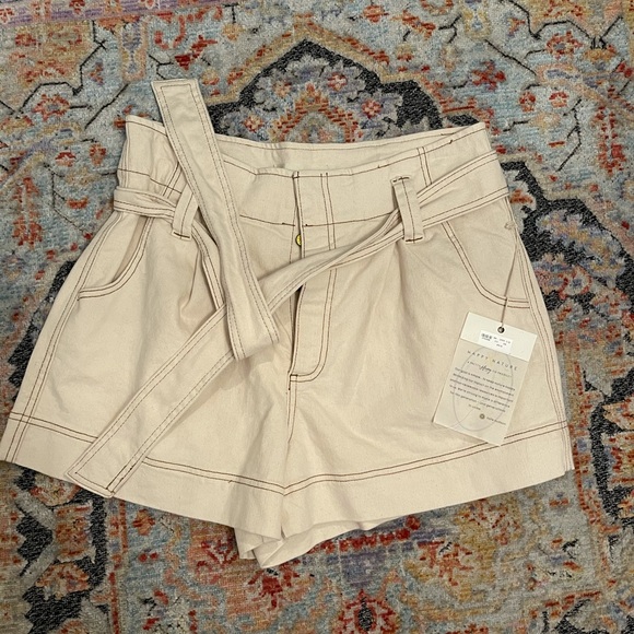 Happy Nature Pants - NWT paper bag shorts